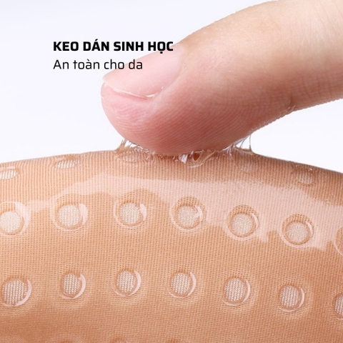 Miếng dán ngực tạo khe cài trước