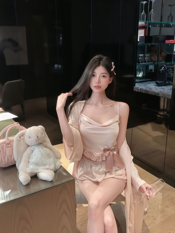 SAC đùi nơ Hồng Đen