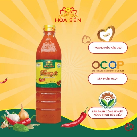 Tương Ớt Chai 900g - Tương Việt Hoa Sen - Đậm đà bắt vị