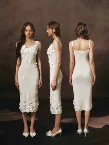 LaceMade váy len dáng ôm đính hoa_Y55
