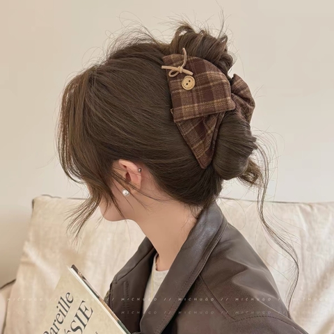 Kẹp tóc nơ caro vintage đính nút_T15