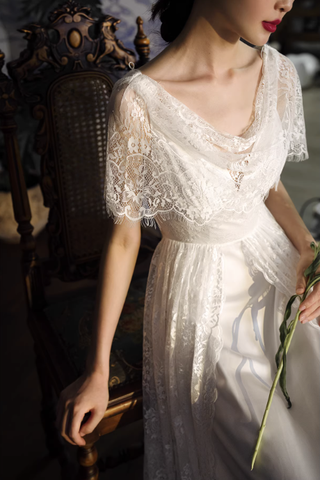 Váy cưới ren mềm cổ đổ nhẹ nhàng_I30