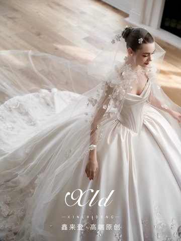 Váy cưới công chúa hoa thanh lịch_I136