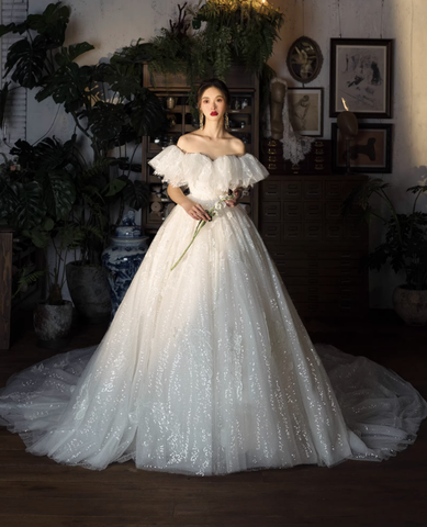 Váy cưới trễ vai form bồng sang trọng_I06