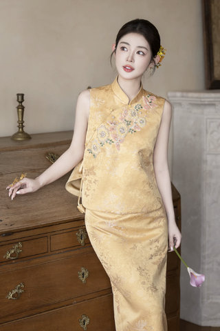 Sườn xám gấm ánh kim thanh lịch_I87
