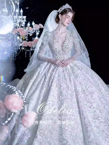 Váy cưới công chúa ren đính đá cổ V sang trọng_I37