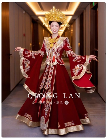 Váy cổ trang Trung Hoa tay áo rộng thêu hoa văn_I104