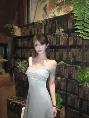 Đầm tiểu thư đính đá_Y51