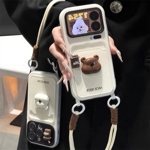 Ốp điện thoại gấu kèm dây đeo_O164