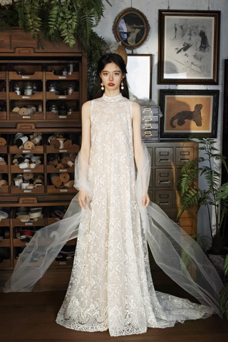 Váy cưới ren cổ cao phong cách vintage_I03