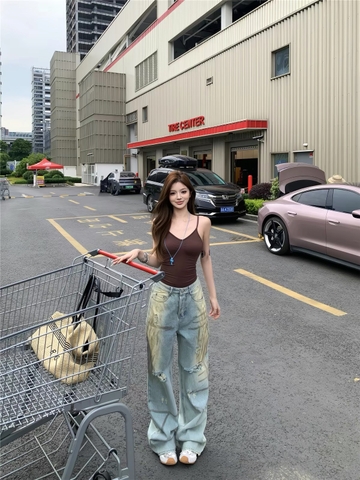 Áo hai dây phối quần jean ống rộng_Q09
