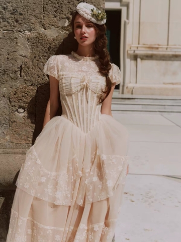LaceMade váy ren hoa cổ cao tay phồng_Y113