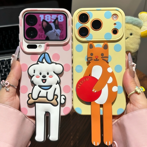 Ốp lưng chó trắng mèo cam nền chấm bi giá đỡ điện thoại_O113 (Iphone, Huawei, Honor, OPPO, Vivo, Xiaomi & Redmi)