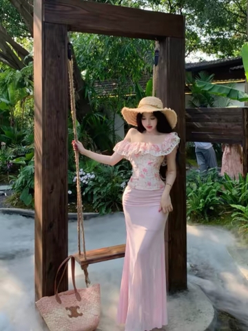 Áo hoa bẹt vai phối chân váy dài ôm_V49