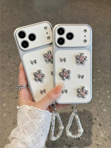 Ốp Lưng iPhone Luxury Floral – Sự Giao Thoa Giữa Nghệ Thuật Đính Kết Và Phong Cách Quý Tộc