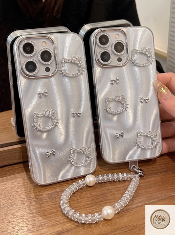 Ốp Lưng iPhone Silver Kitty - Dễ Thương Nhưng Phải Sang