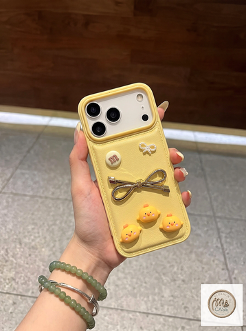 Ốp lưng Iphone màu vàng Bơ sang trọng đính charm