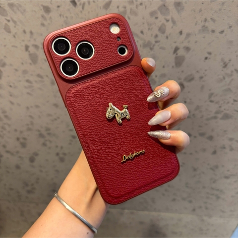 Ốp Lưng Iphone_ Ốp Da Cao Cấp Độ Full Camera 17Promax - Mẫu Ngựa Nhỏ Chữ Luckyhorse