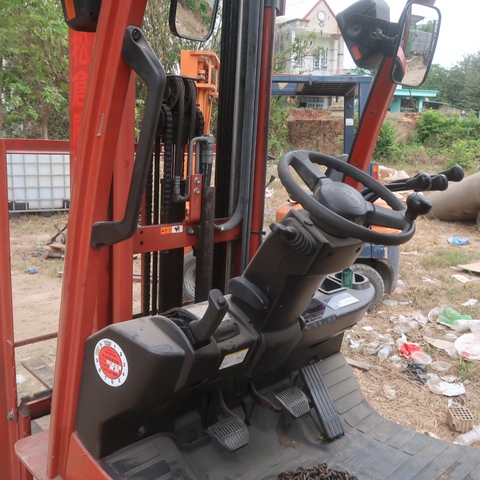 Toyota 8FG18 1.8 tấn – Đời 2014 – Xe Bãi Nhật Nguyên Bản