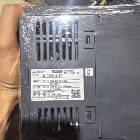Biến Tần Mitsubishi E700 5.5KW - 7,5HP