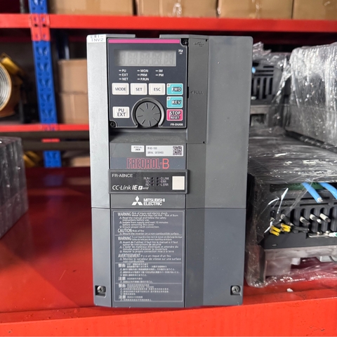 Biến Tấn Mitssubishi A800 1.5kw cao cấp 3 pha 200v