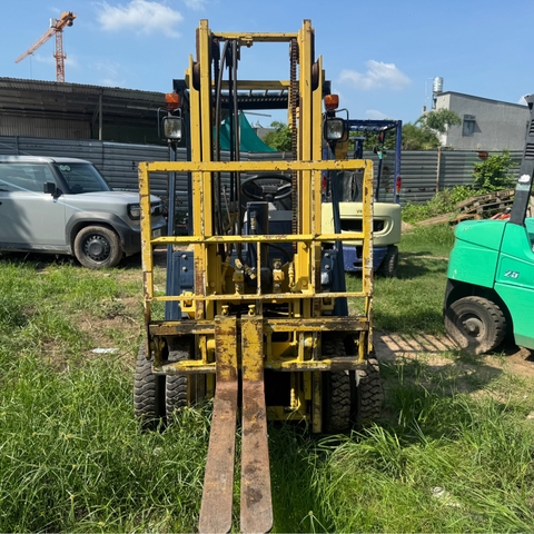 Xe Nâng Komatsu 1.8 tấn Ngã Đổ Lốp Đôi