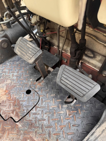 Xe nâng TCM 1.5 tấn Xăng