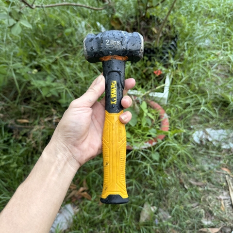 Búa Tạ DEWALT 2LBS - 1.2kg Hai Đầu Tròn