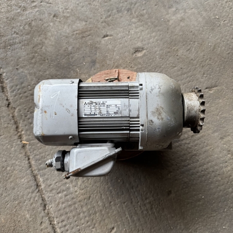 Motor giảm tốc Mitsubishi 0.2kw (1/4hp) 1:50