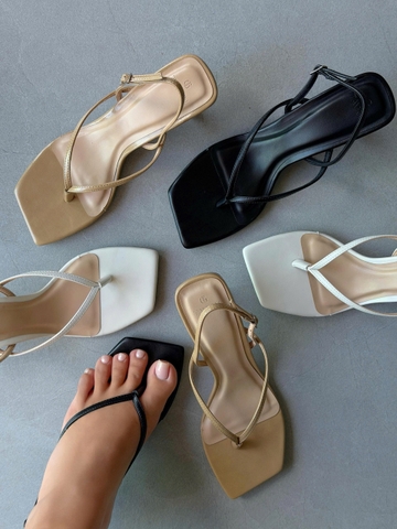 Guốc Cao Gót Mũi Vuông 7cm Gài Quai Sau MIRA Taygu | D12