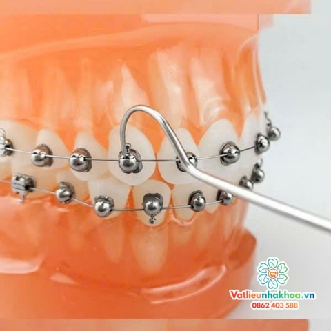 Mắc cài kim loại cánh cam tự khóa HanOrtho (tự buộc) (MUA 5 TẶNG 1)