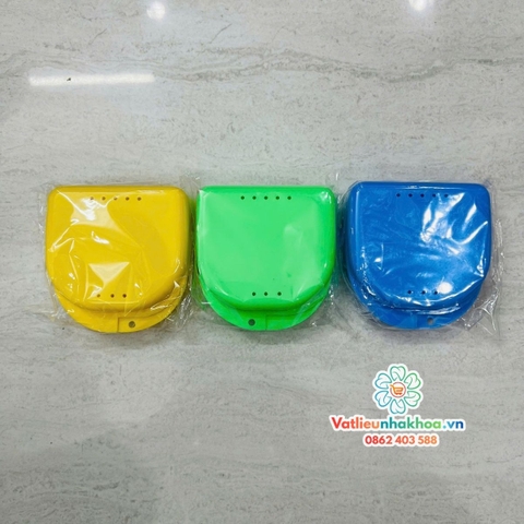 Hộp đựng máng tẩy