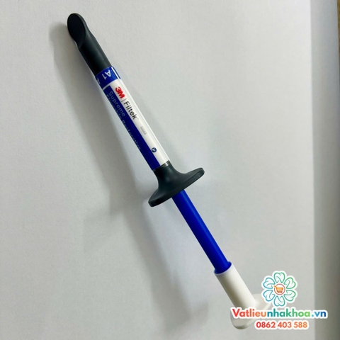 Composite lỏng 3M™ Filtek™ Supreme Flowable Restorative