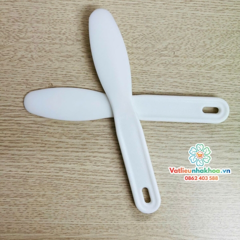 Bay trộn chất lấy dấu - Nhựa