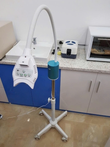 Đèn tẩy trắng răng M66