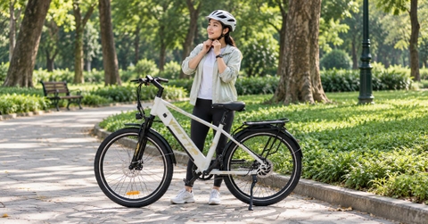Xe đạp trợ lực có phải đội mũ bảo hiểm không? Ai phải đội và mức phạt