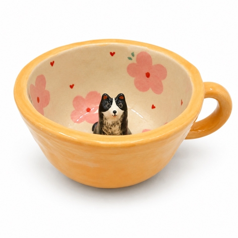 LINDO CRAFTS - Orange Mug With Pink Flower & Black Dog Inside