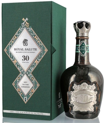 Royal Salute 30 Years Old –  (70cl – 40% ABV)