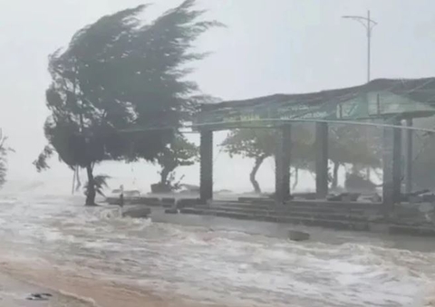 Cảnh báo khẩn: Bão Toraji giật cấp 12, tiến vào Biển Đông thành cơn bão số 8