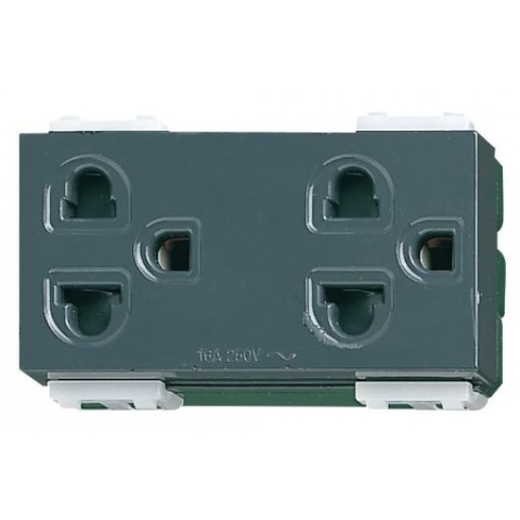 [Panasonic] Ổ cắm đôi có màn che và dây nối đất, 16A 250V~