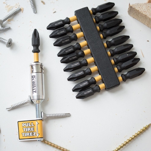 Bộ vít 2 đầu PH2 65mm DEWALT DWA2SD65