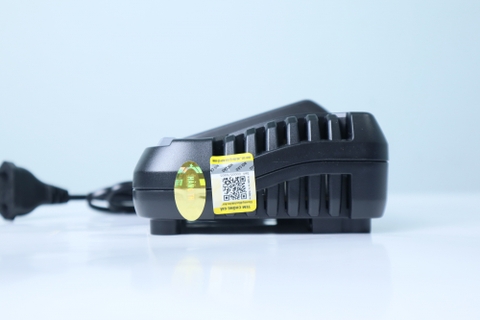 Bộ sạc pin 18-20V Dewalt DCB1104-B1