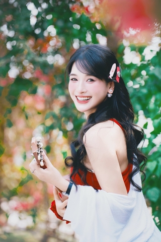 Yến My (Alice)