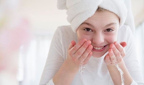 Quy Trình Skincare Tối Giản Cho Da Tuổi Dậy Thì