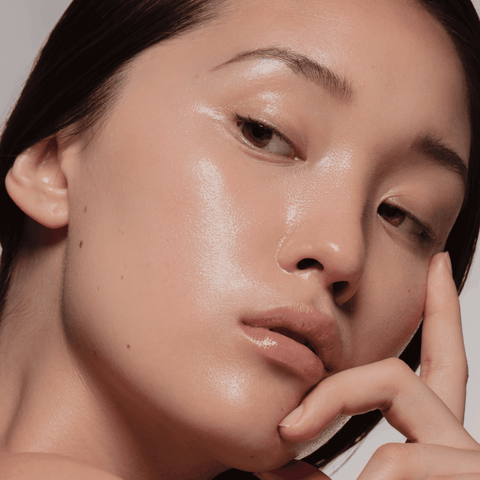 Da Thiếu Nước Nên Dùng Gì?