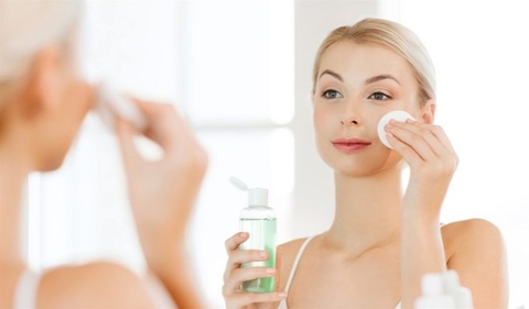 Toner Là Gì? Có Thực Sự Cần Thiết Trong Routine Không?