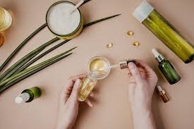 Dược mỹ phẩm và những công dụng cải thiện da, chống lão hóa