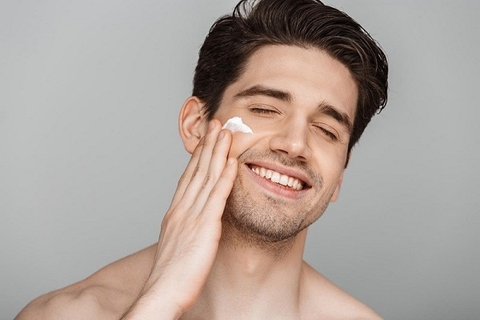 Skincare cho nam giới đơn giản: 3 bước cơ bản sạch mụn, sáng da
