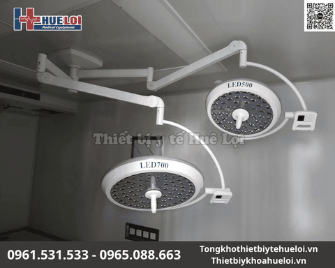 Đèn LED Phẫu Thuật Treo Trần 2 Nhánh (Model 750/550)– Công Nghệ Ánh Sáng Lạnh Không Bóng