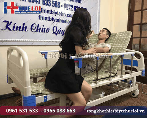 Giường Y Tế Đa Năng 4 Tay Quay Hạ Chân Nhỏ